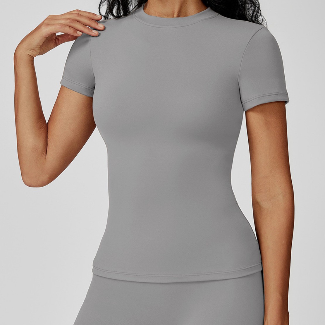 Tuta sportiva da donna 2025 nu - Pilates & Yoga Unleashed Studio recensione e prezzo